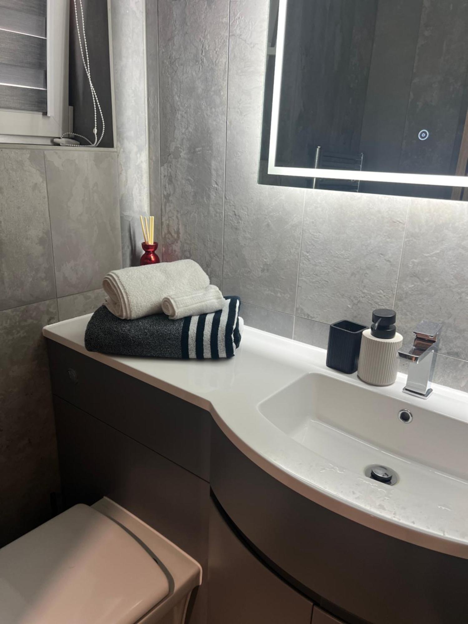 Appartement New Built Cosy Within Walking Distance Of Churchill Hospital *