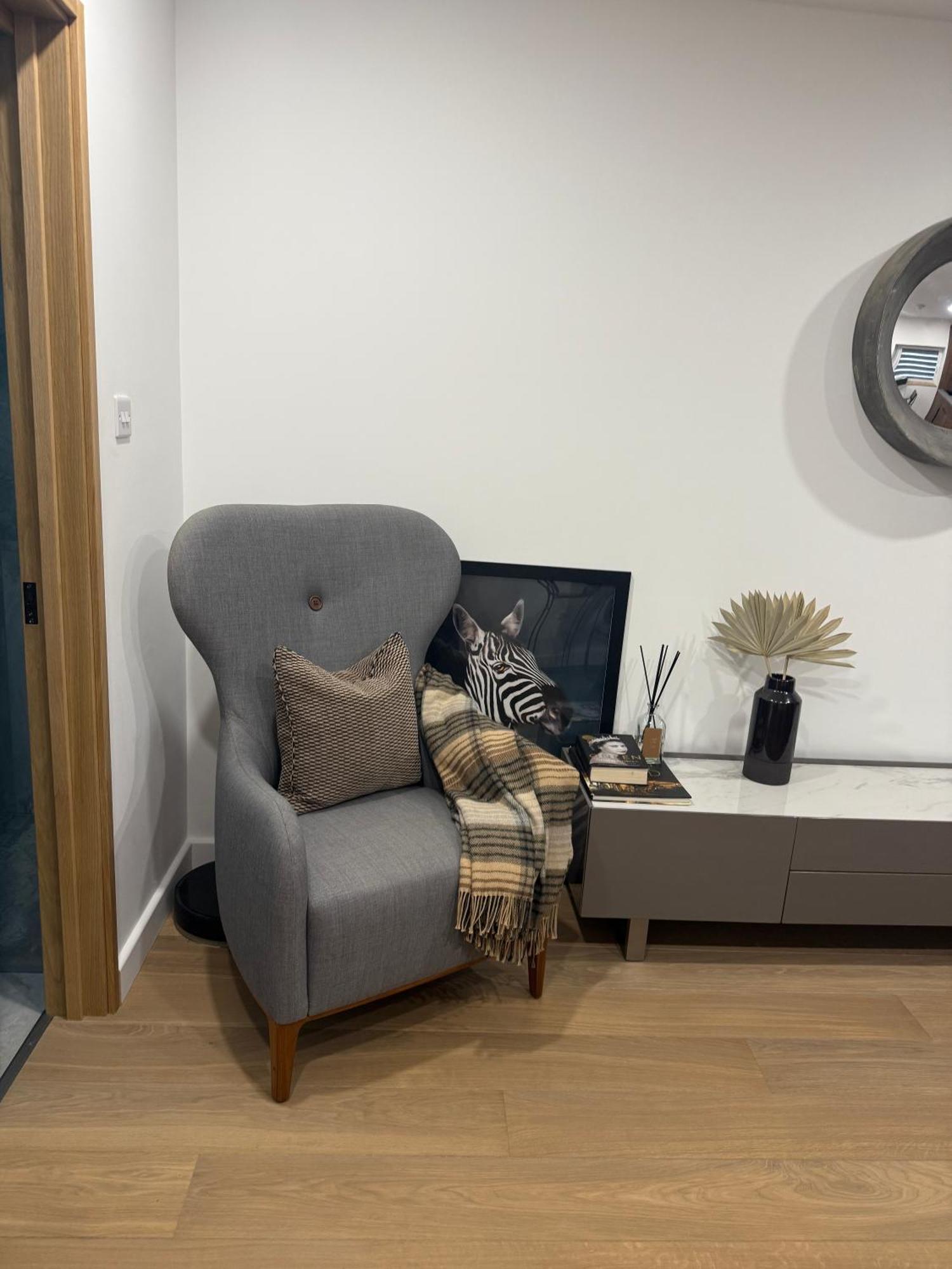 New Built Cosy Within Walking Distance Of Churchill Hospital Oxford
