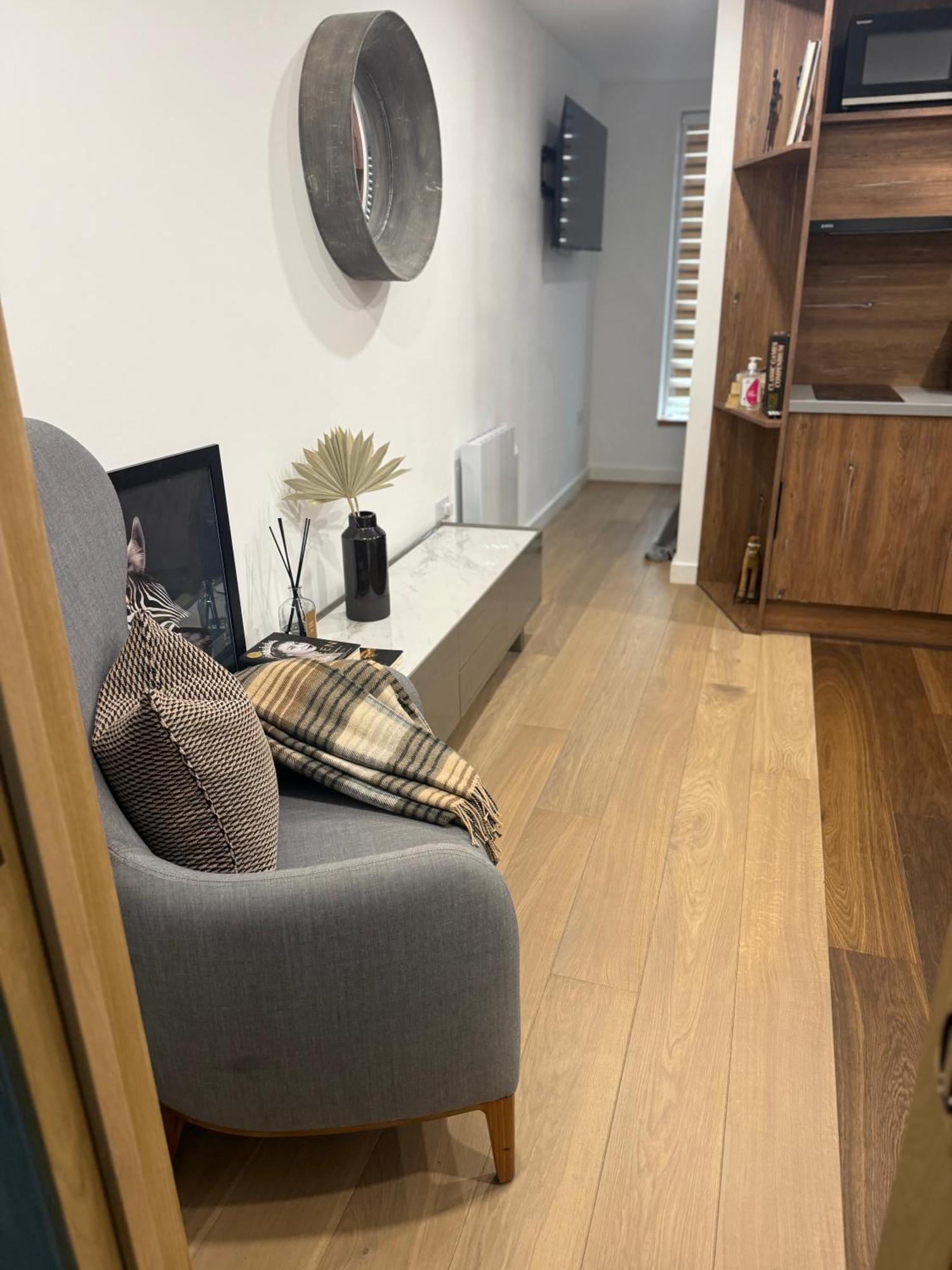 New Built Cosy Within Walking Distance Of Churchill Hospital * Oxford