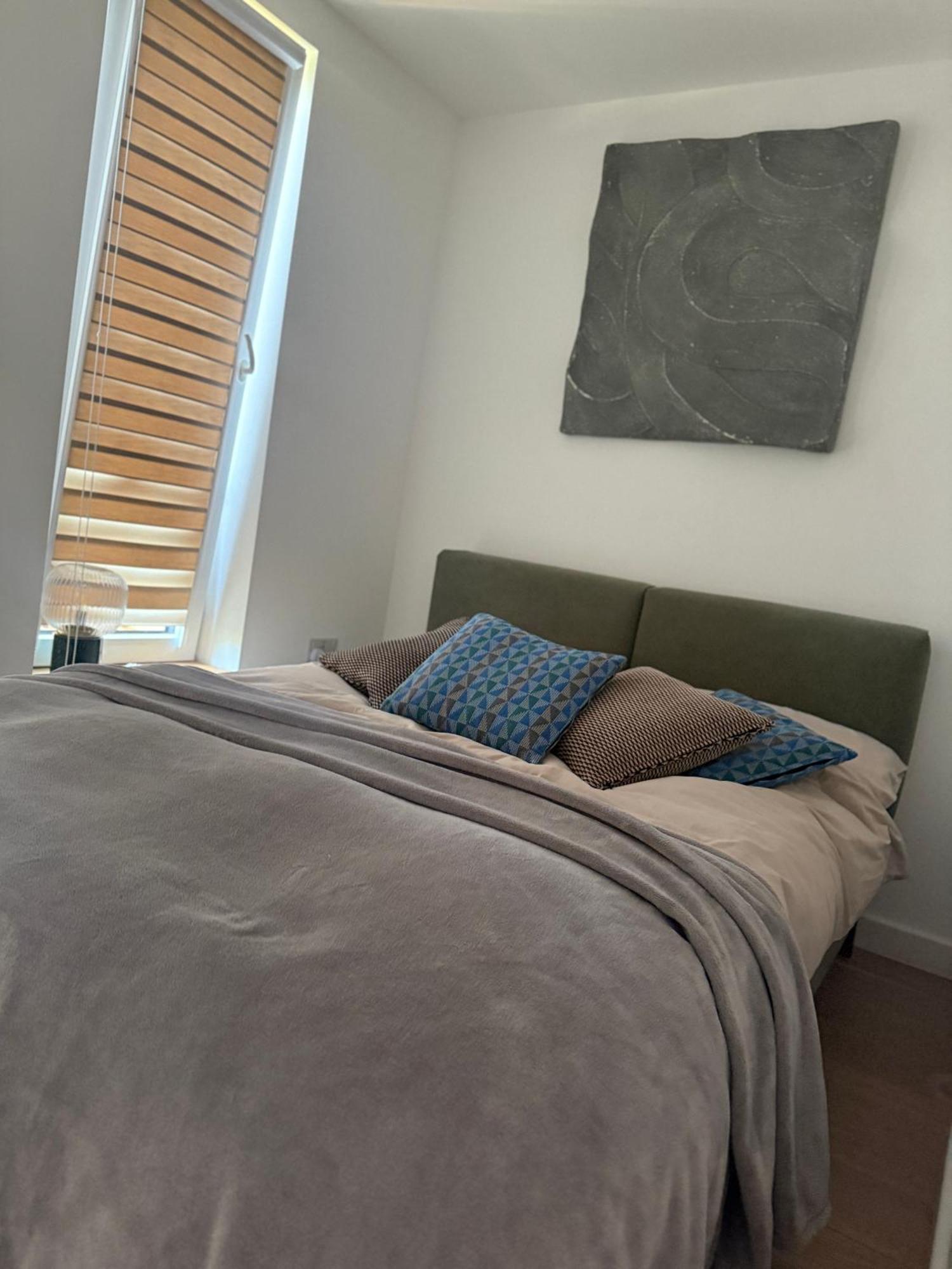 New Built Cosy Within Walking Distance Of Churchill Hospital